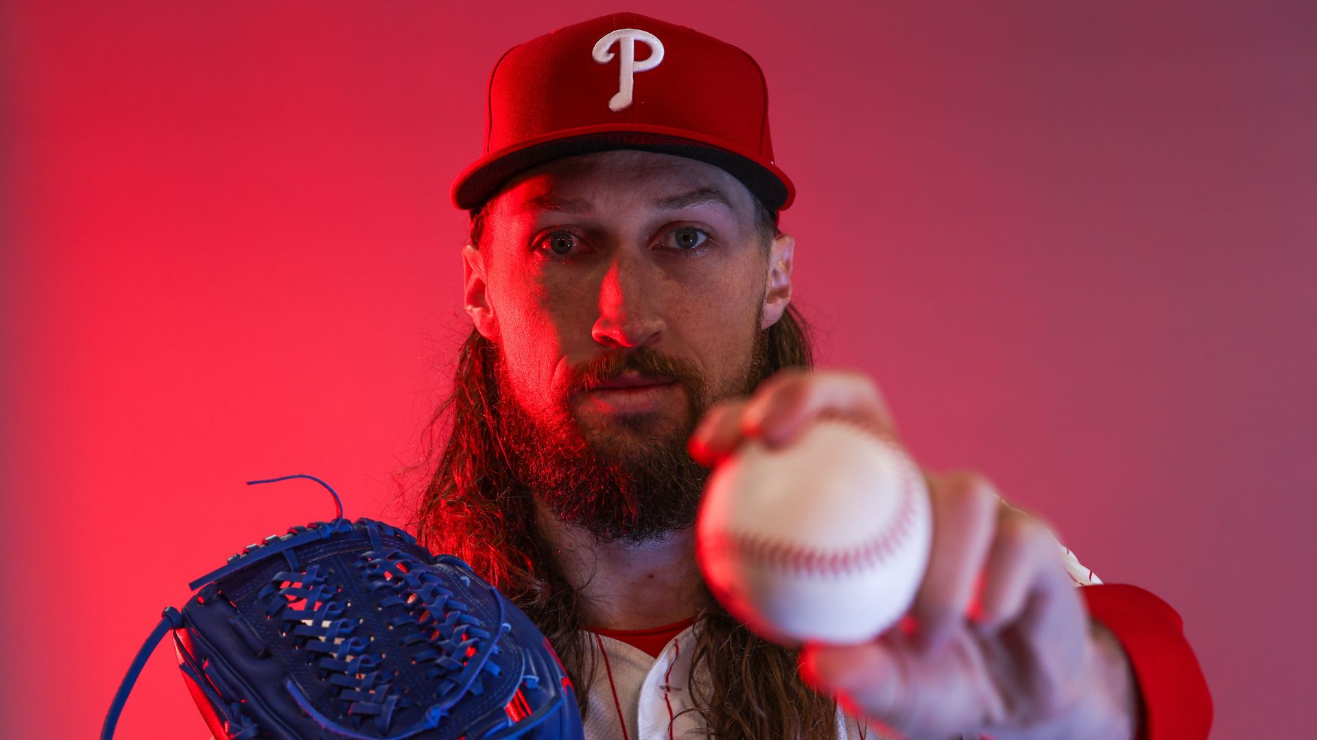 Phillies Pitcher and Nicolas Cage Lookalike Goes Full ‘National Treasure’ With New Glove