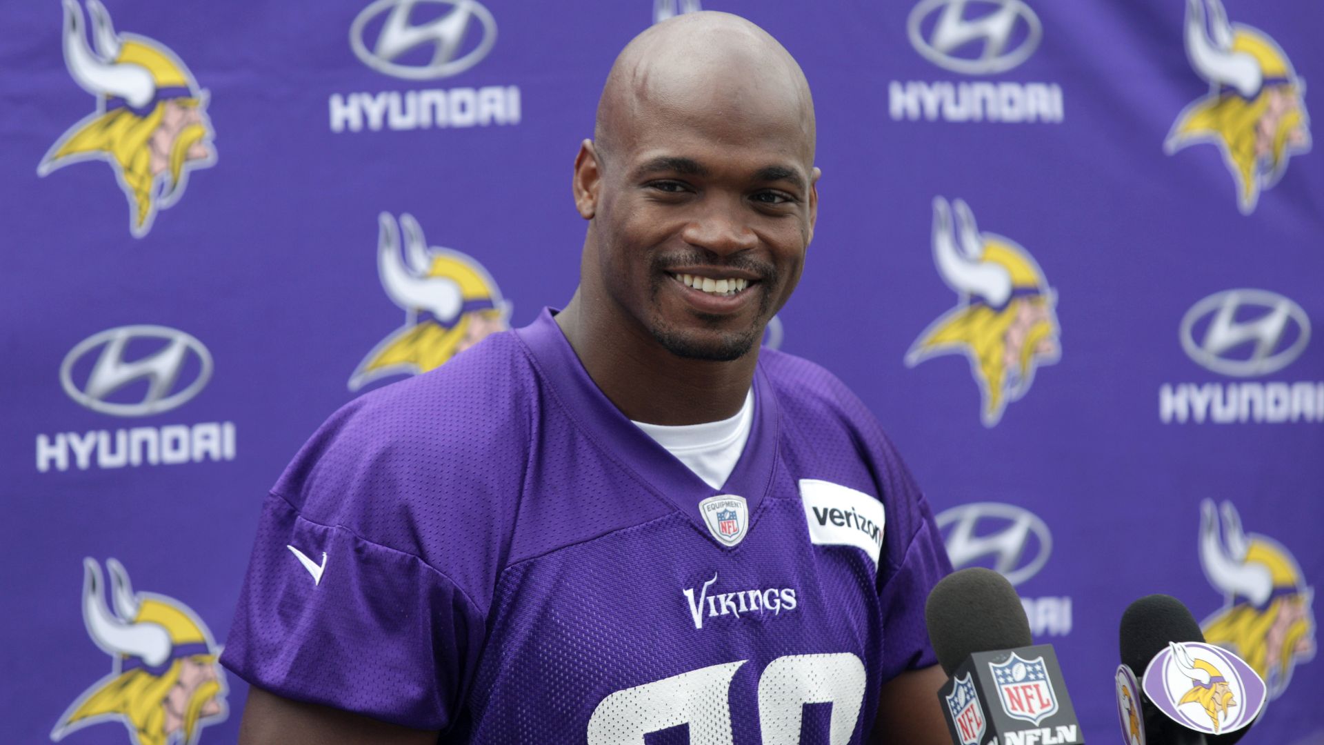 Vikings Icon Adrian Peterson Busted for DWI After Draft Party Appearance [WATCH]