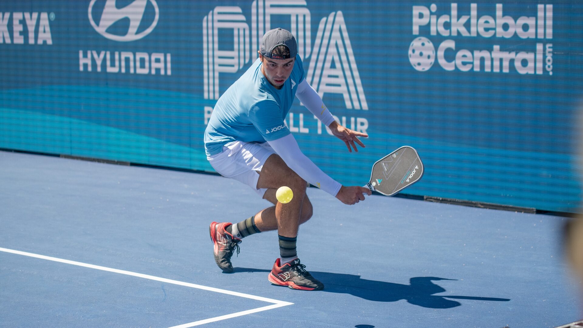 Man Dies After Falling From Rooftop Court During Pickleball Match in Malaysia [WATCH]